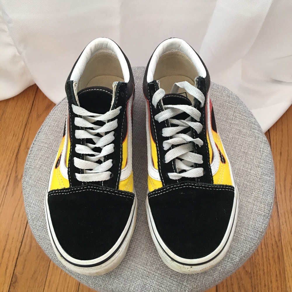 Vans - Picture 5 of 5